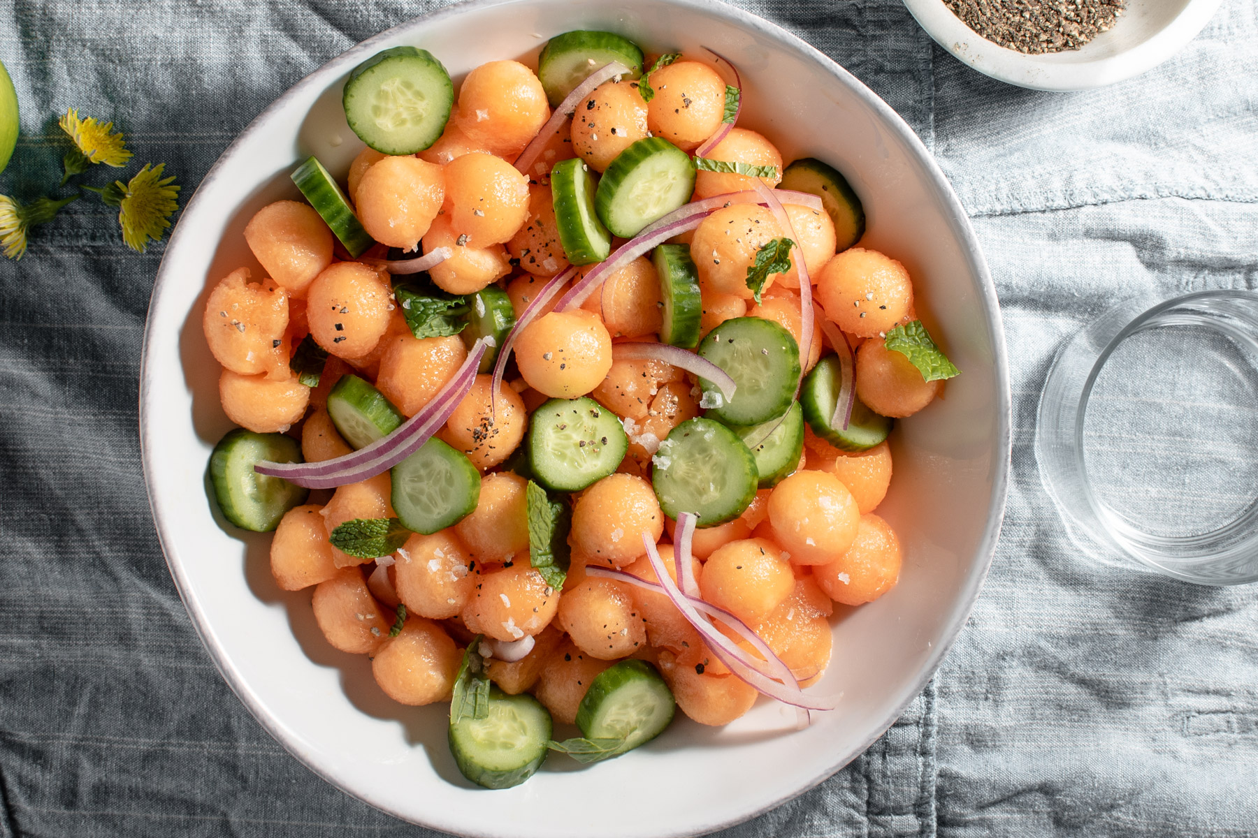 cantaloupe-cucumber-salad